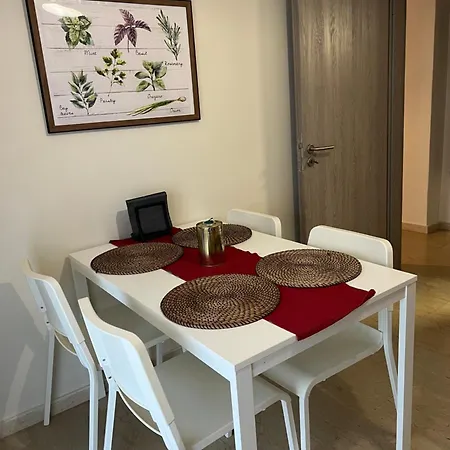 Markopoulosapartments דירה *